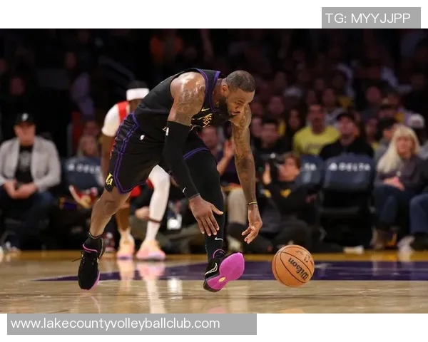 2018年猛龙与湖人对决回顾：经典时刻与球星表现的精彩碰撞